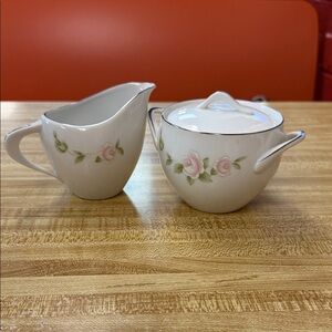 Floral Cream and Sugar Set